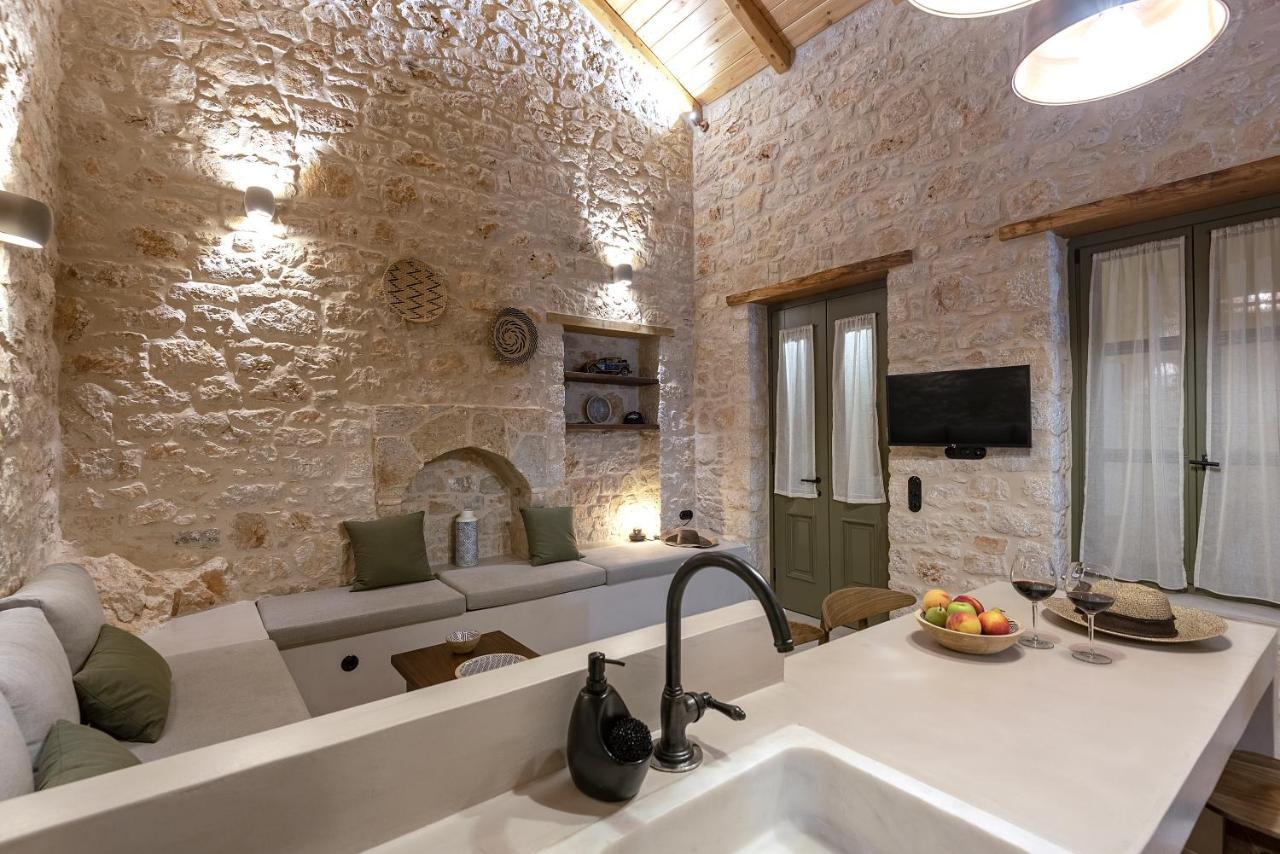 Villa Phaedra Chalki Town エクステリア 写真