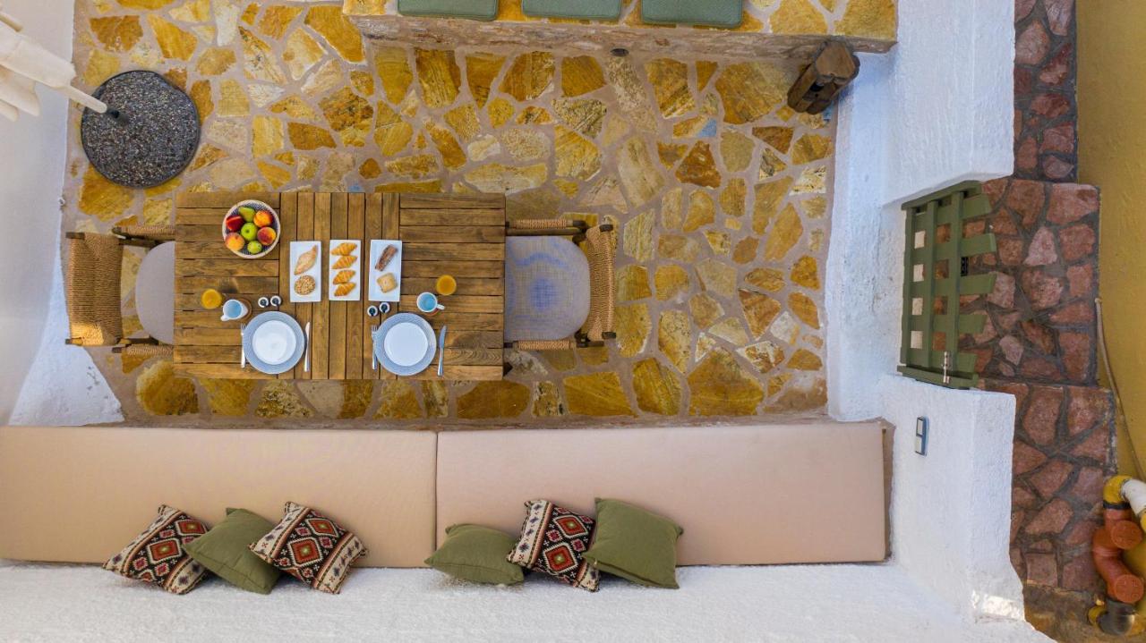 Villa Phaedra Chalki Town エクステリア 写真